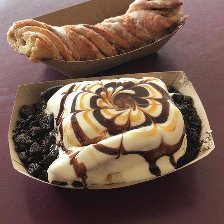 Old West Cinnamon Rolls